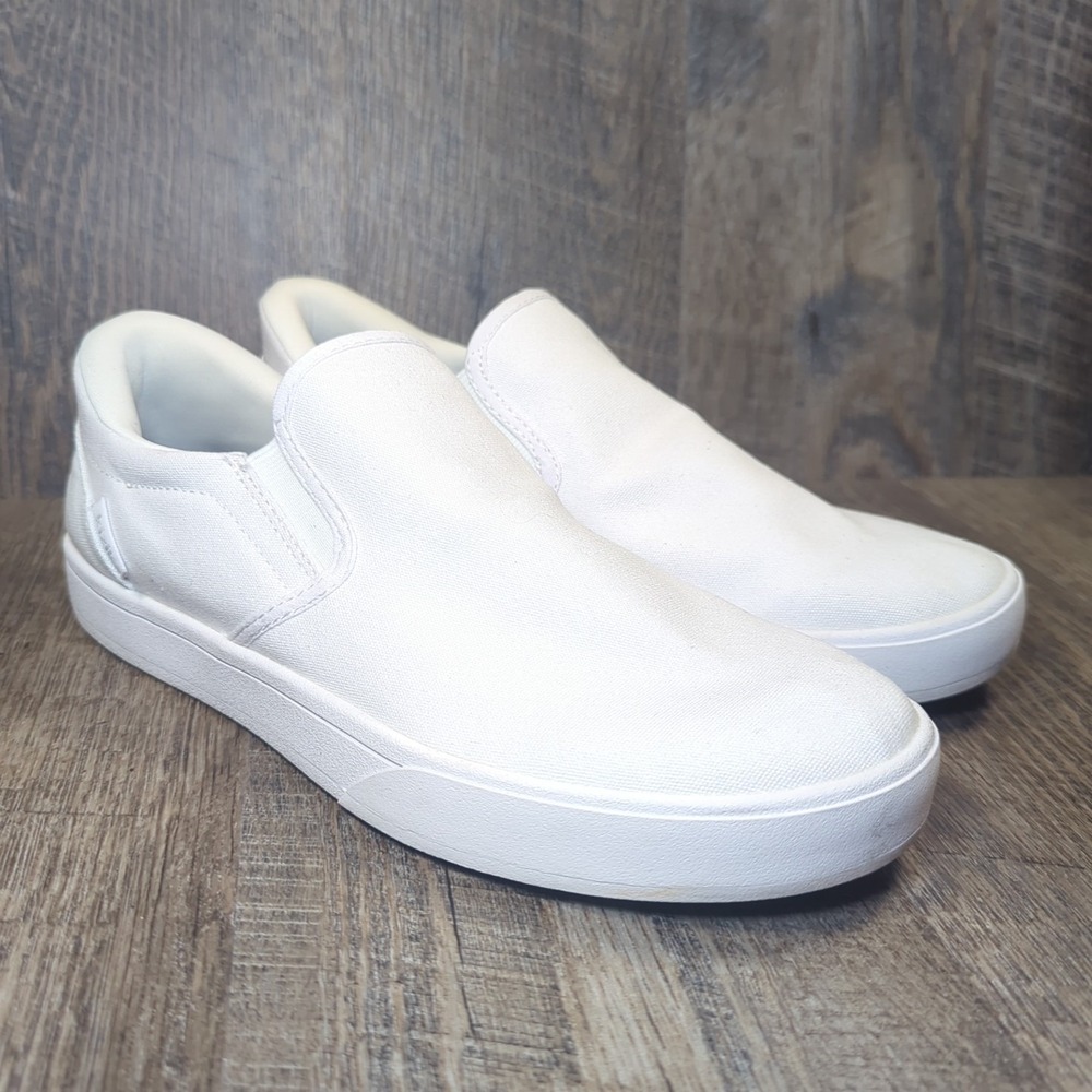 Men's Slip-On Canvas Sneakers in White